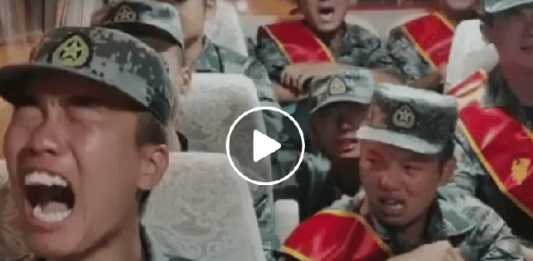 CHINA-SOLDIERS-CRYING