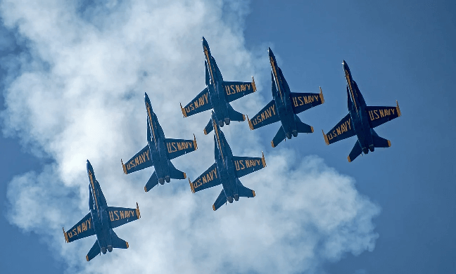 Blue Angels' Classic F/A-18 Hornets Take Final Flights After 34 Years