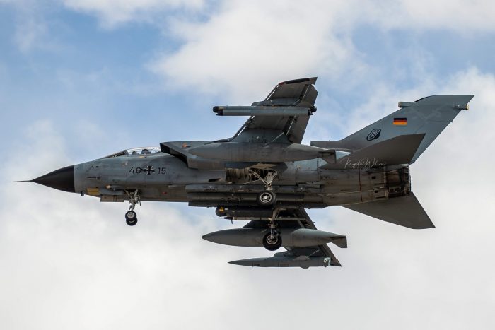 Tornado-Jets