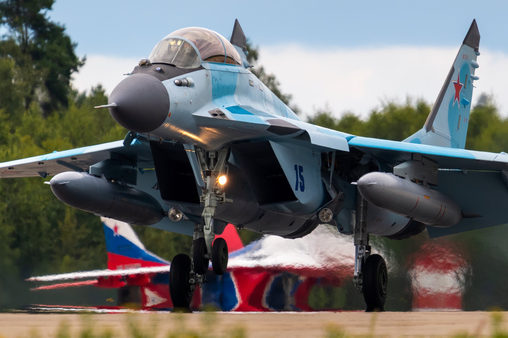 MiG-35