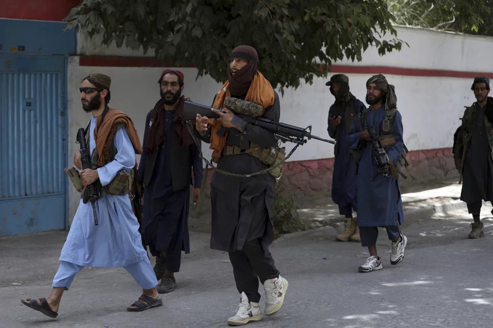 Taliban-Patrol