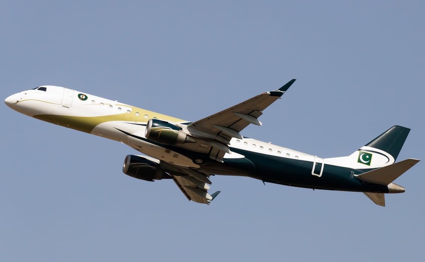 Pakistan Navy Inducts New Spy Plane That Can 'Track & Hunt Down' Indian ...