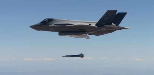F-35-bomb