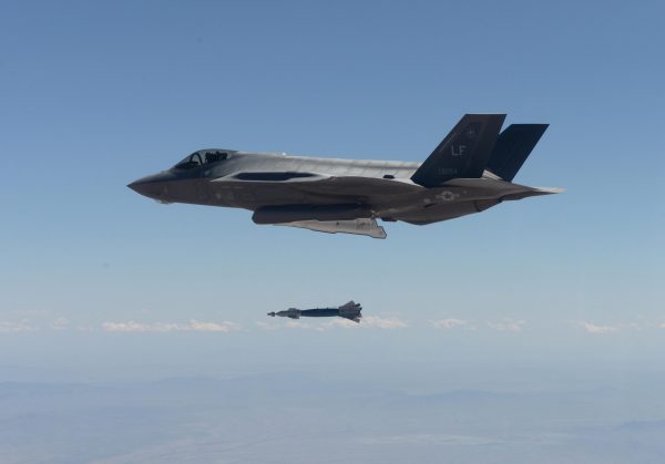 F-35-bomb