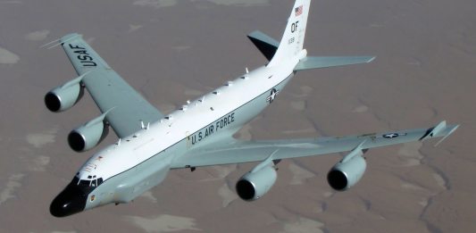 RC-135W