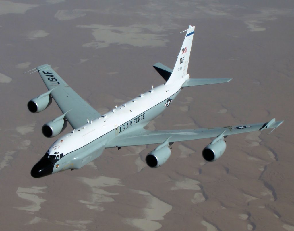 RC-135W