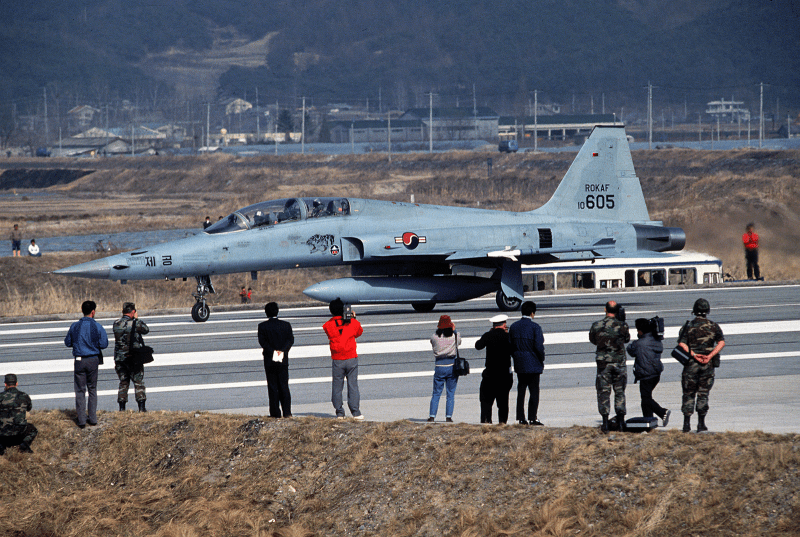 F-5-Korea
