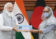 Prime Minister, Narendra Modi and Sheikh Hasina at the inauguration of various projects in Bangladesh, in Dhaka, Bangladesh. (Source: PIB)