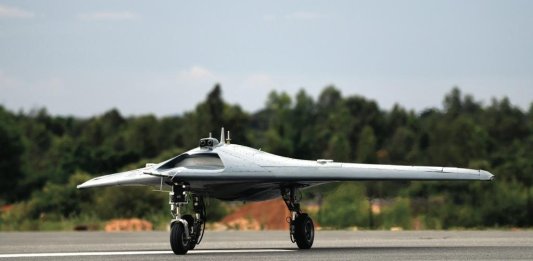 The Autonomous Flying Wing Technology Demonstrator took and landed successfully at Aeronautical Test Range, Chitradurga, Karnataka on July 01, 2022.