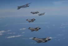 Joint air drills involving Korean and US bombers and fighters (1)
