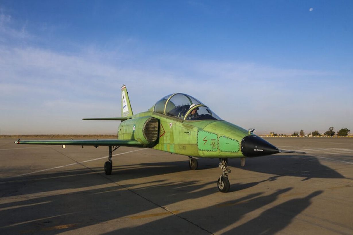 Yasin Jet Trainer Iran