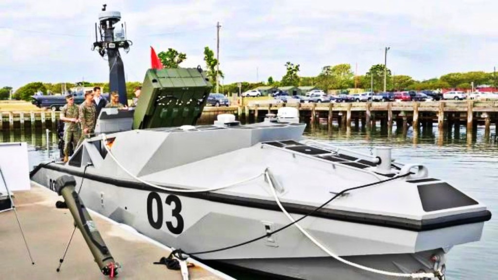 Metal Shark USV with the Hero-120 kamikaze drone launcher