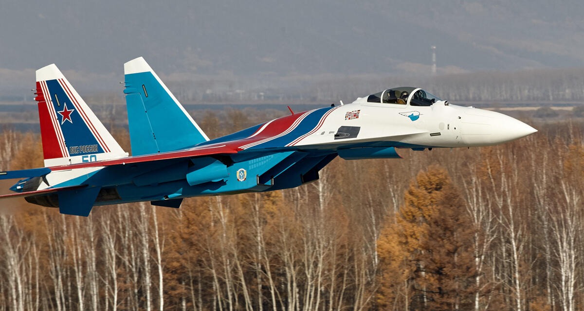 China Receives First Advanced Su-35 Flankers From Russia