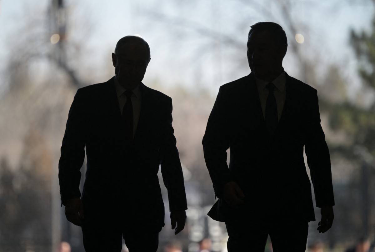 “Dual Attack” On Russian War Machinery; After U.S. Sanctions, Ukraine Tries Choking Putin’s Oil Money