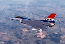F-15 “Defeats” F-16: How the Strike Eagle Beat the F-16XL to Replace the Aging F-111 Warplane