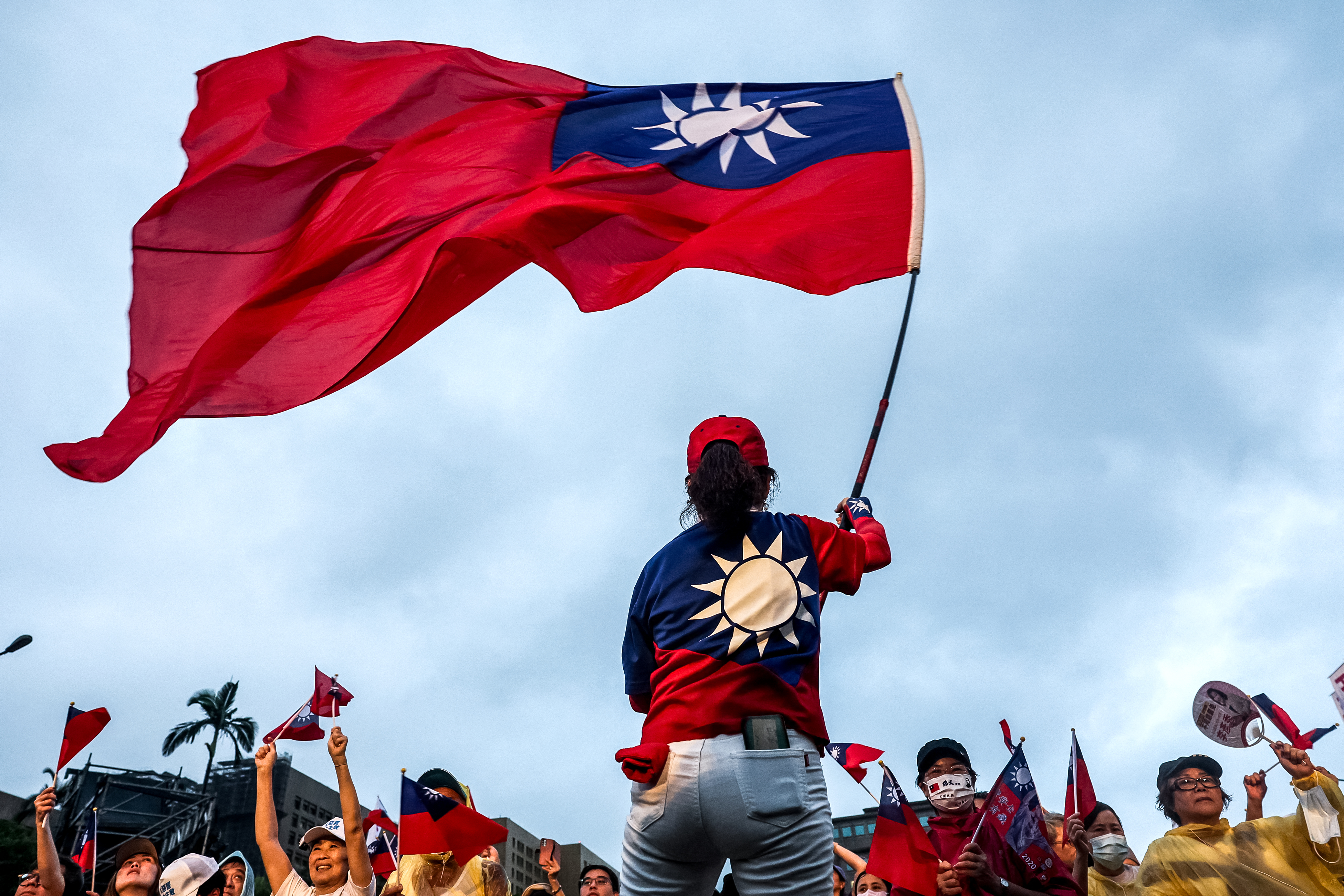 Taiwan Accelerates “Hellscape Strategy” to Deter China — Signs Key Underwater Drone Deal with U.S. Firm