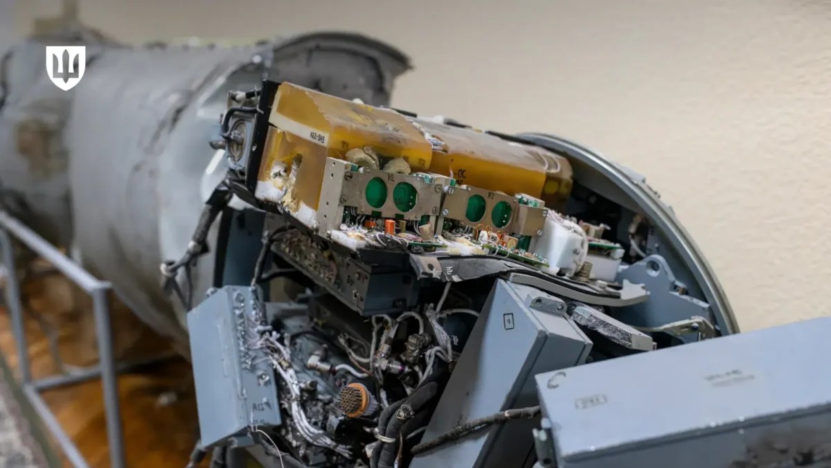 Ukraine Tears Down Russian Kalibr Cruise Missile: Exposes 80-90% Foreign Components Despite Sanctions